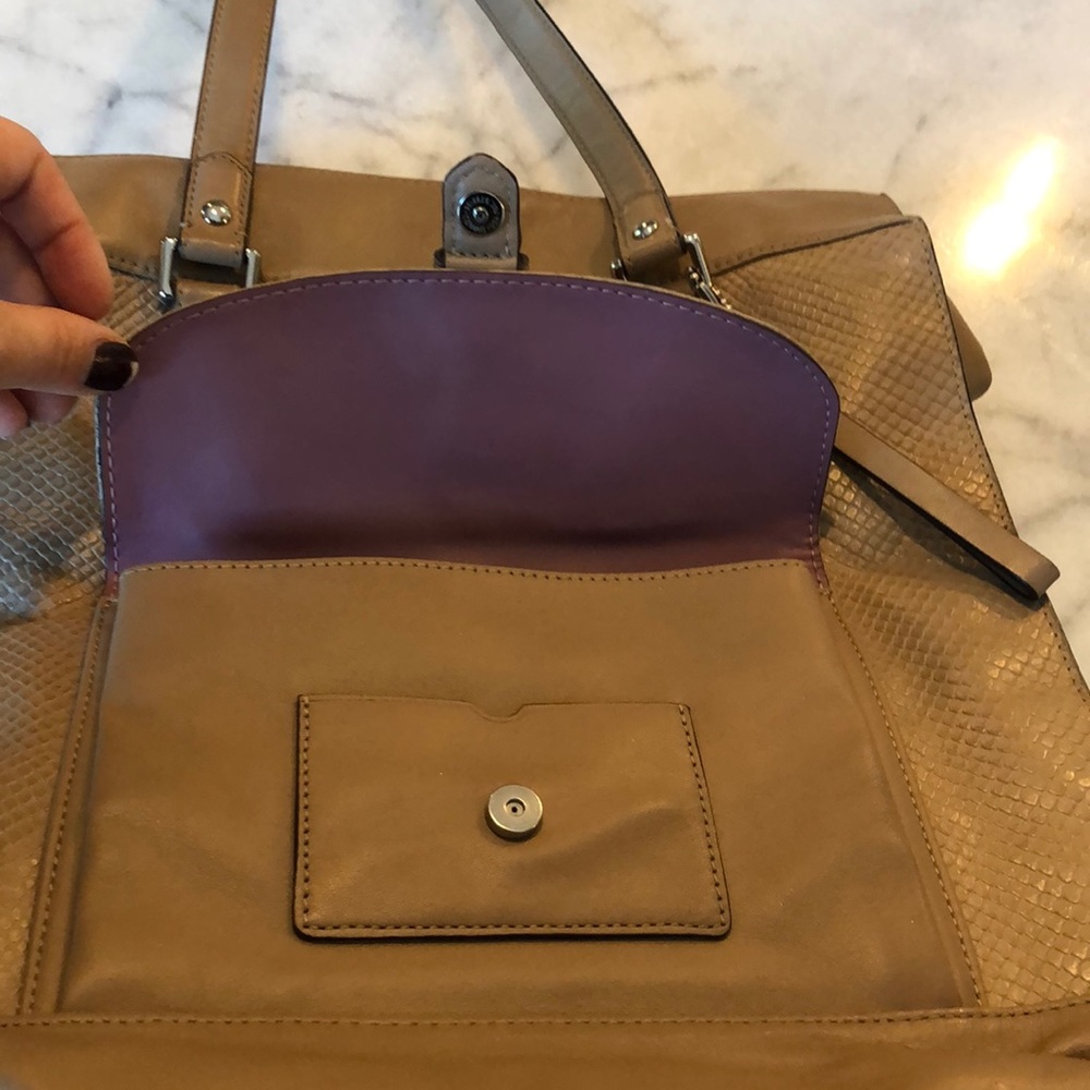 Coach handbag - Picture 2 of 7